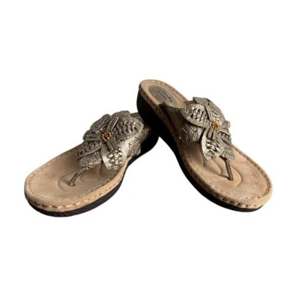 Clarks Artisan Metallic Leather Floral Slide Sandals Gold Comfort Women's 7.5M - Picture 2 of 11